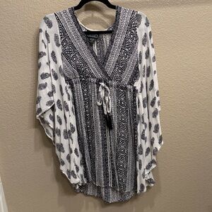 Black and White Patterned Women's Dress